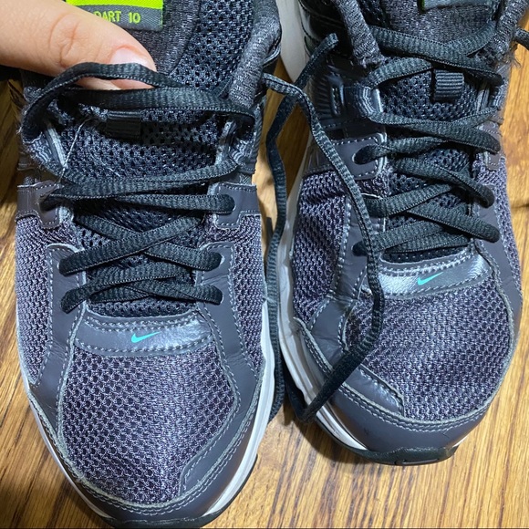NIKE running sneakers size 8 - Picture 6 of 12